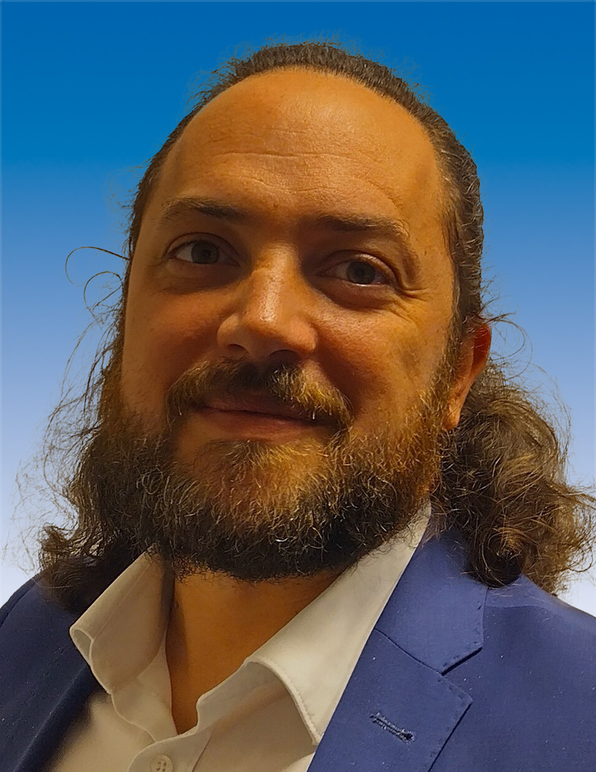 Omar-Aurora-blauw-nieuw.jpg Omar-Aurora-blauw-nieuw.jpg